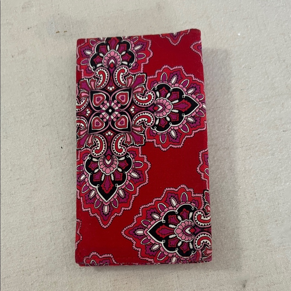 Vera Bradley Red and Pink Paisley Quilted Checkbook Cover - Picture 3 of 3